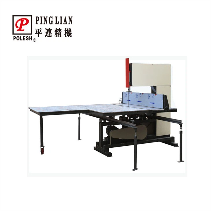 Máy cắt bọt PU